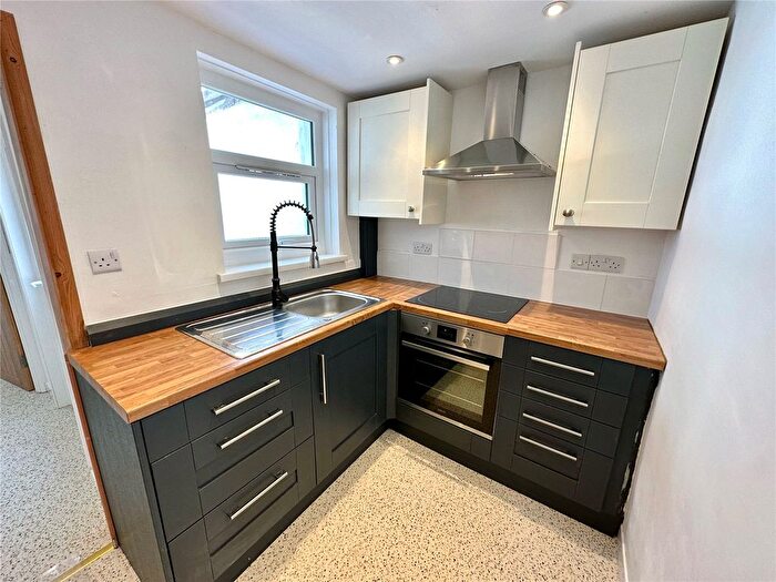 2 Bedroom End Terrace House To Rent In Perrimans Row, Exmouth, Devon, EX8