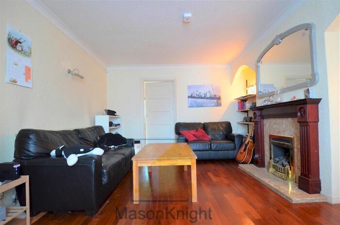 3 Bedroom Terraced House To Rent In Poole Crescent, Harborne, Birmingham, B17