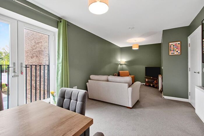 2 Bedroom Flat For Sale In Shawbridge Street, Glasgow, G43