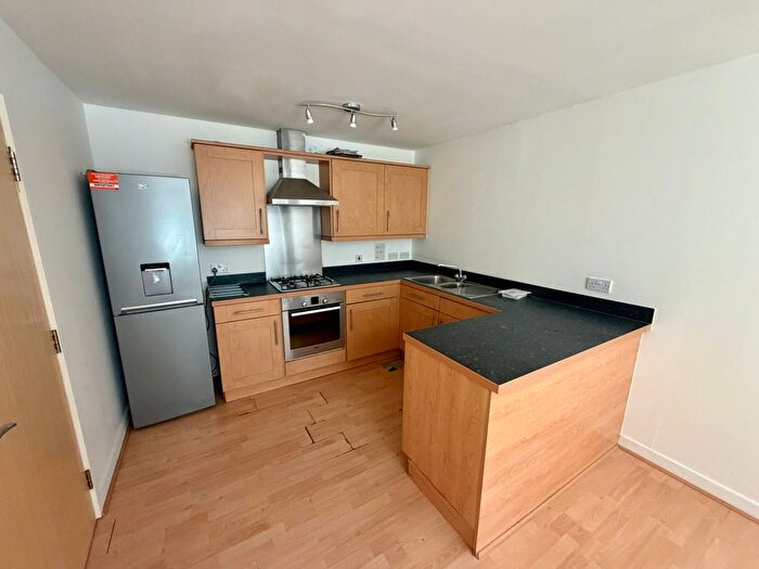 2 Bedroom Flat To Rent In Chertsey Road, Feltham, TW13