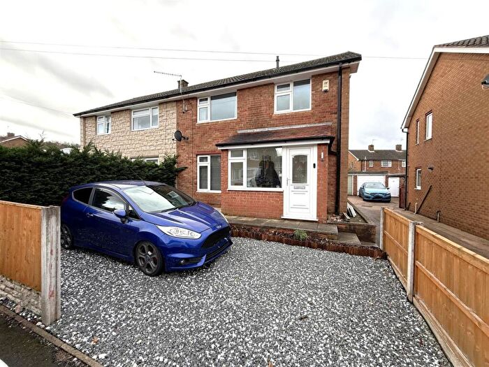 3 Bedroom Semi-Detached House For Sale In Bramble Way, Cotgrave, NG12