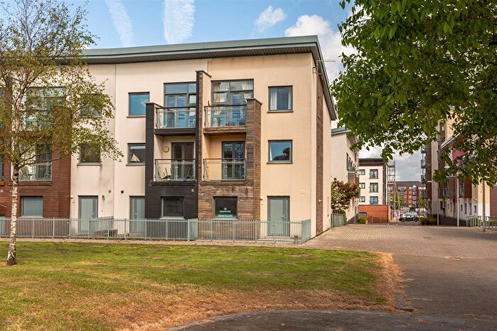 4 Bedroom End Terrace House For Sale In St. Catherines Court, Marina, Maritime Quarter, Swansea, SA1