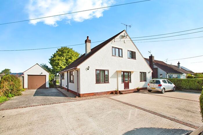 4 Bedroom Detached House For Sale In Chard Road, Drimpton, Beaminster, DT8