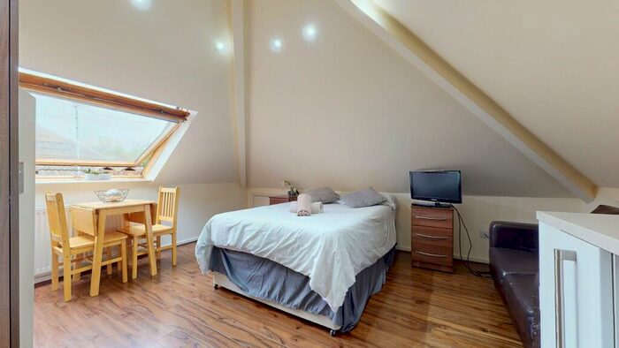 Studio To Rent In Anson Road, NW2