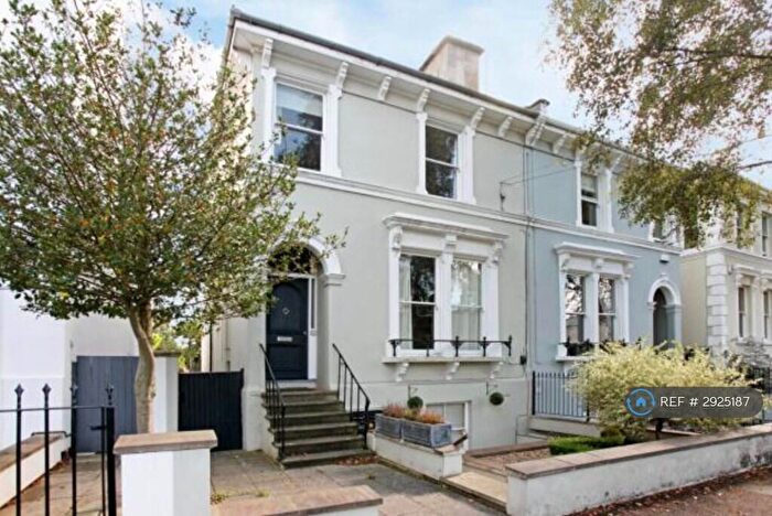2 Bedroom Flat To Rent In College Road, Cheltenham, GL53
