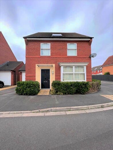 4 Bedroom Detached House To Rent In Imperial Way, Bridgwater, TA6