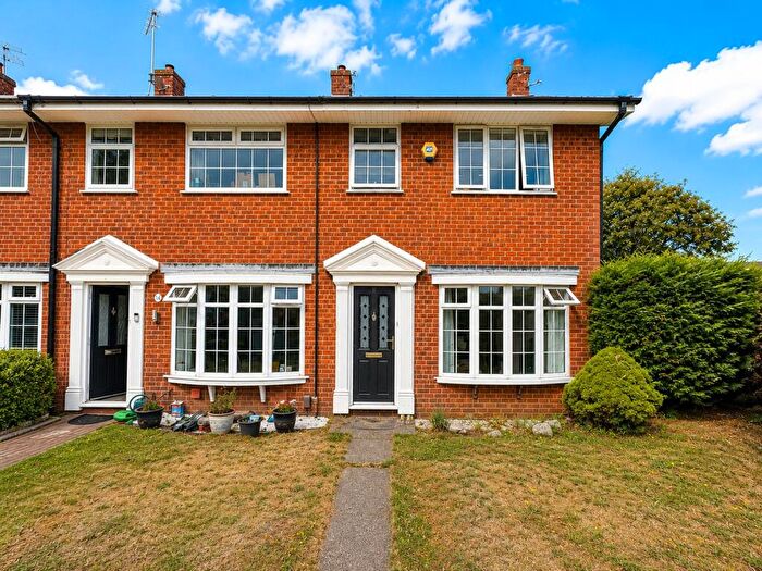 3 Bedroom End Of Terrace House For Sale In Roscoes Court, Westhoughton, BL5
