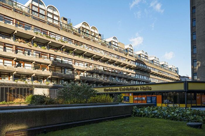 1 Bedroom Flat For Sale In Barbican, London, EC2Y