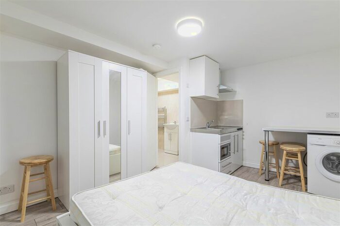 Studio To Rent In Harlesden Road, London, NW10