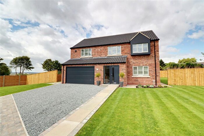 4 Bedroom Detached House For Sale In Vicarage Road, Wrawby, DN20