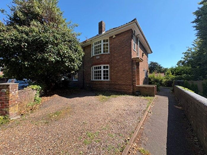 3 Bedroom End Of Terrace House For Sale In Talbot Square, Norwich, Norfolk, NR3