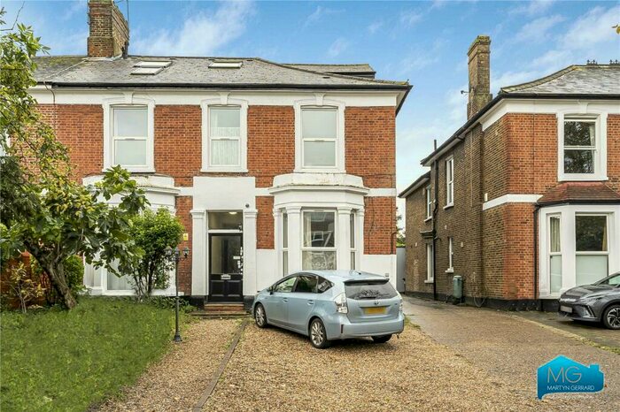 1 Bedroom Apartment To Rent In Alexandra Grove, North Finchley, London, N12