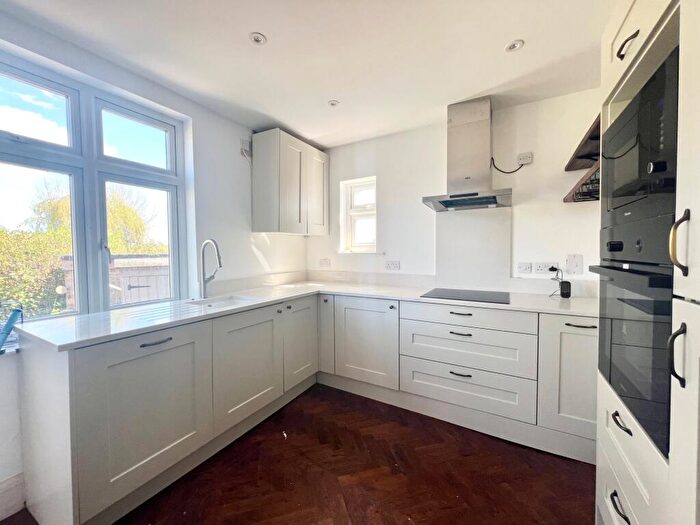 3 Bedroom Semi-Detached House To Rent In Plantation Road, Nottingham, NG8