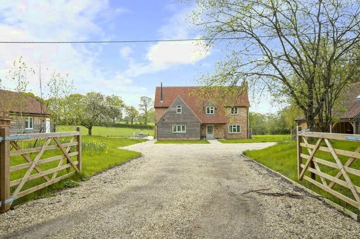 3 Bedroom Detached House To Rent In Moors Lane, Redlynch, Salisbury, SP5