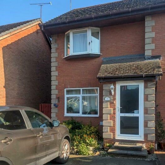 2 Bedroom Semi-Detached House To Rent In Stephenson Close, Penrhyn Bay, Llandudno, LL30
