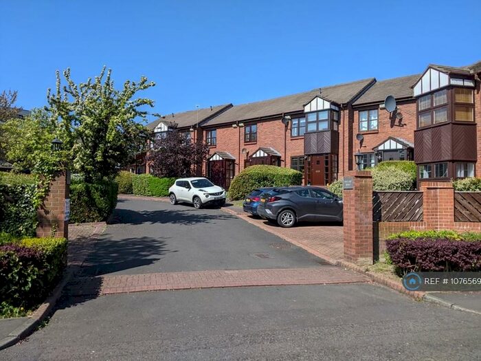 3 Bedroom Terraced House To Rent In Portland Mews, Newcastle Upon Tyne, NE2