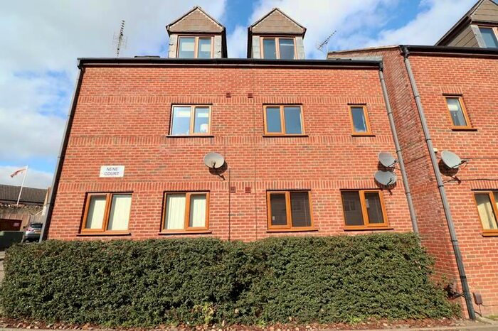 1 Bedroom Studio To Rent In Nene Court, Irthlingborough, NN9