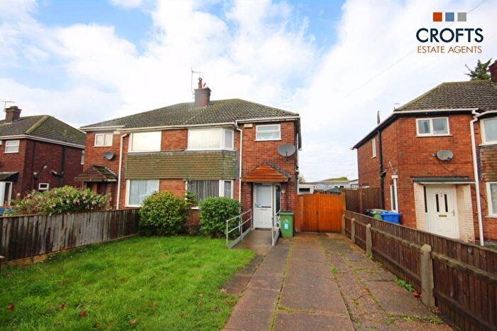 3 Bedroom Semi Detached House For Sale In Pelham Road, Immingham, DN40