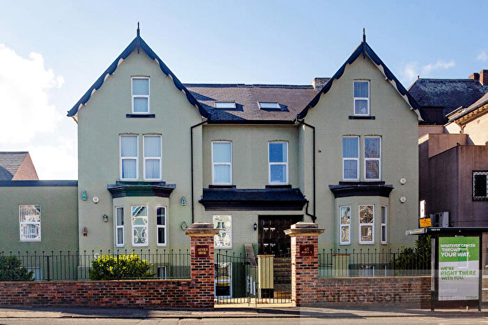 4 Bedroom Apartment To Rent In Heaton Road, Heaton, Newcastle Upon Tyne, NE6