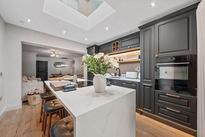 3 Bedroom Terraced House For Sale In Brodie Drive, Glasgow, G69