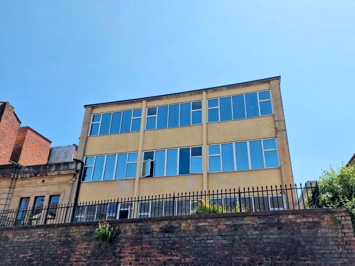 1 Bedroom Flat To Rent In Imperial House, Station Road, Stroud, GL5