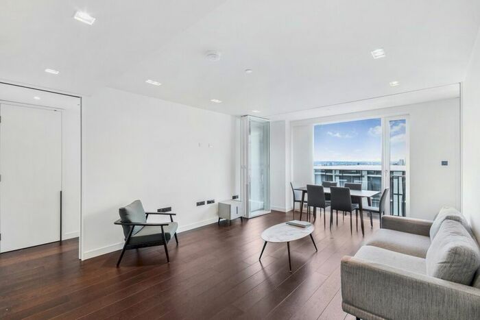 2 Bedroom Flat To Rent In Casson Square, London, SE1