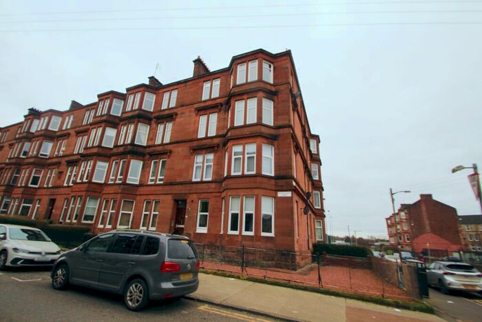 2 Bedroom Flat To Rent In Meadowpark Street, Dennistoun, G31