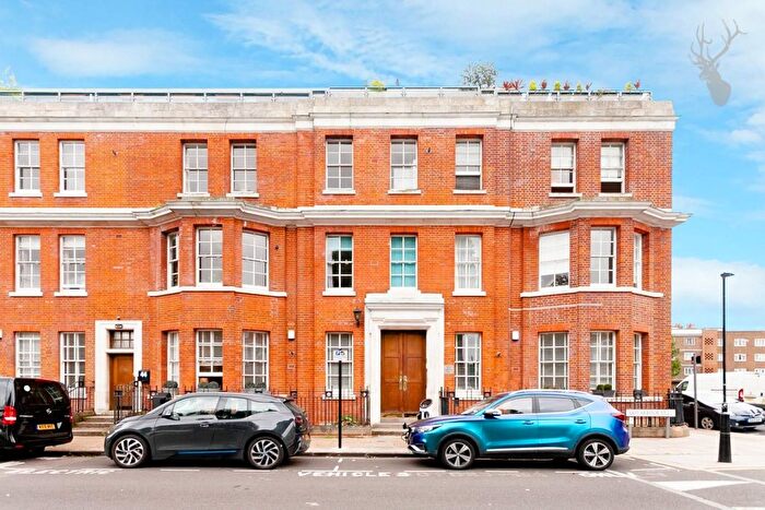 2 Bedroom Flat To Rent In East Arbour Street, Stepney Green, E1