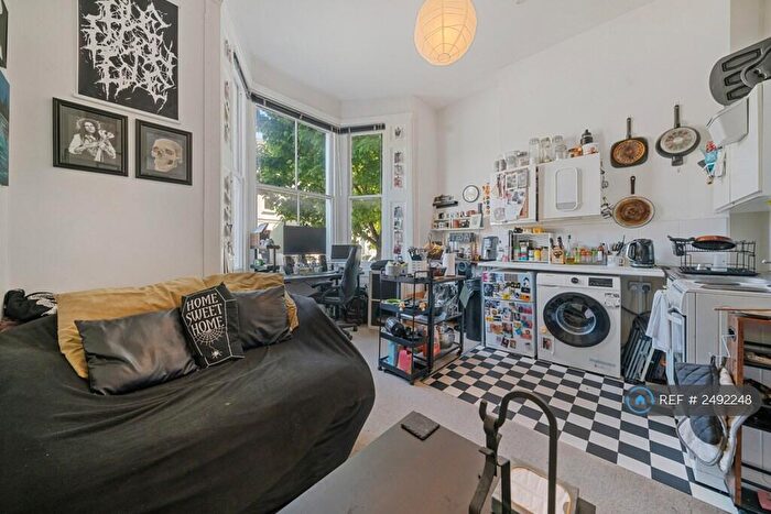 1 Bedroom Flat To Rent In London, London, N6