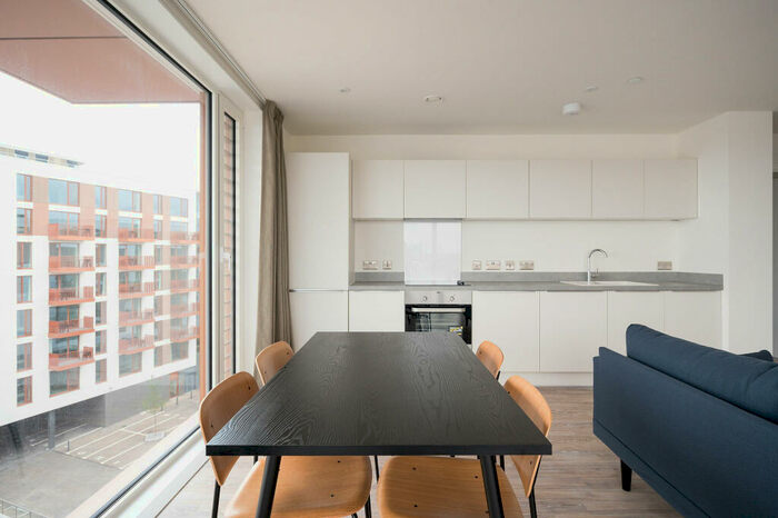 2 Bedroom Flat To Rent In The Kell, Gillingham Gate Road, Gillingham, ME4