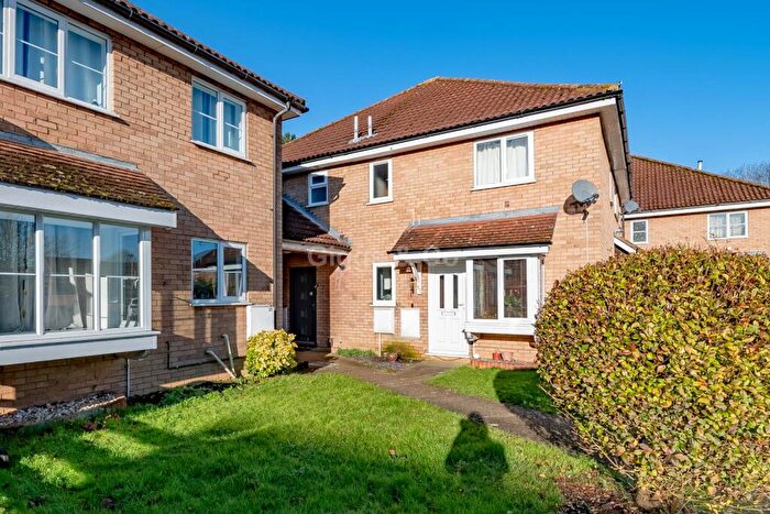 2 Bedroom Terraced House To Rent In Meadowsweet, St Neots, PE19