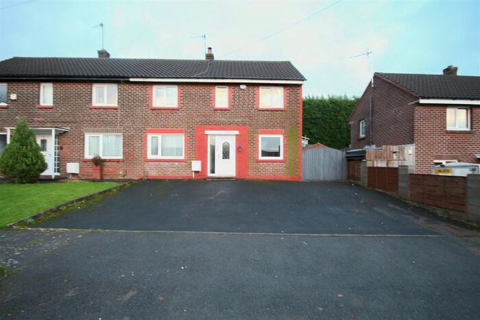 2 Bedroom Semi-Detached House To Rent In Stoneyhurst Avenue, Burnley, BB10