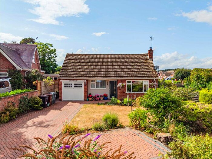 4 Bedroom Bungalow For Sale In Chapel Lane, Ravenshead, Nottingham, Nottinghamshire, NG15