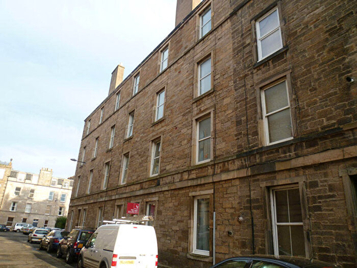 2 Bedroom Flat To Rent In Ramsay Place, Portobello, Edinburgh, EH15