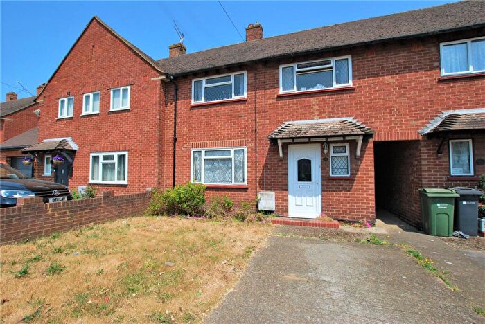 4 Bedroom Terraced House To Rent In Hornbeam Road, Guildford, Surrey, GU1
