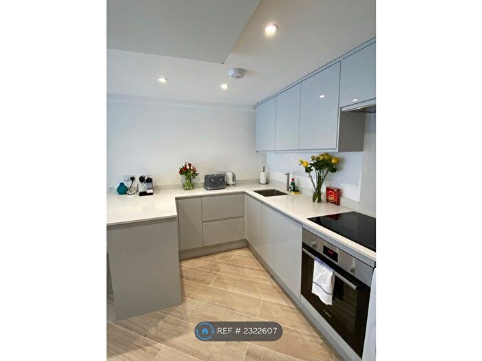 2 Bedroom Flat To Rent In Cosway Street, London, NW1