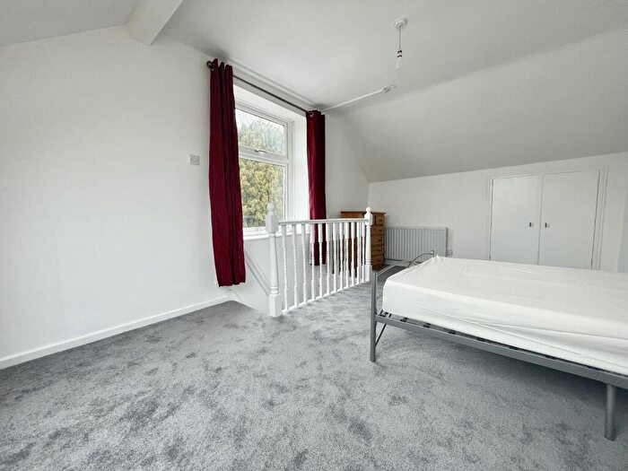 4 Bedroom House To Rent In Pisgah House Road, Sheffield, S10