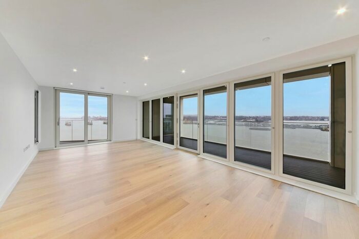 3 Bedroom Flat To Rent In Carrick House, Royal Wharf, London, E16