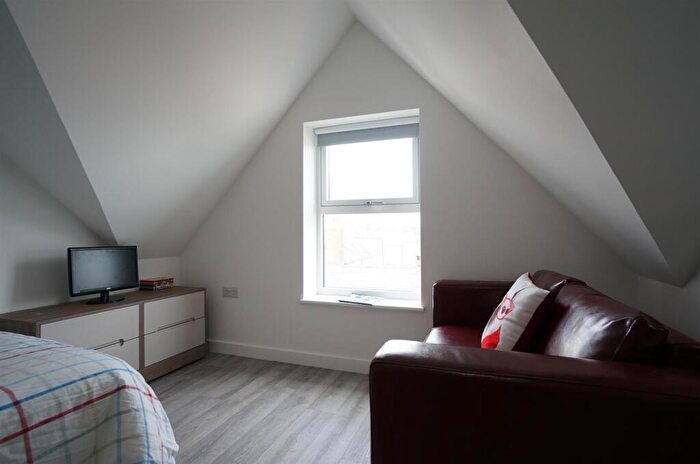 Studio To Rent In College Road, Bangor, LL57