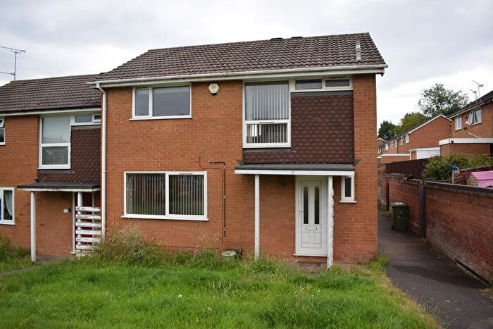 3 Bedroom Terraced House To Rent In Snowdon Close, Nuneaton, CV10