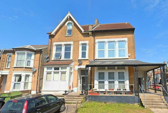1 Bedroom Studio To Rent In York Road, Southend-On-Sea, SS1