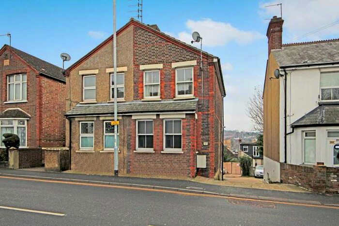 1 Bedroom Apartment To Rent In Close To Town Centre, HP3