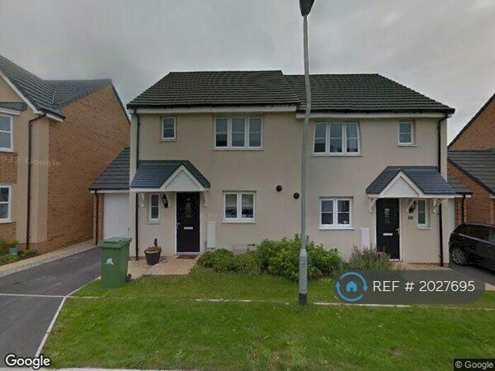 3 Bedroom Semi-Detached House To Rent In Pintail Close, Bude, EX23