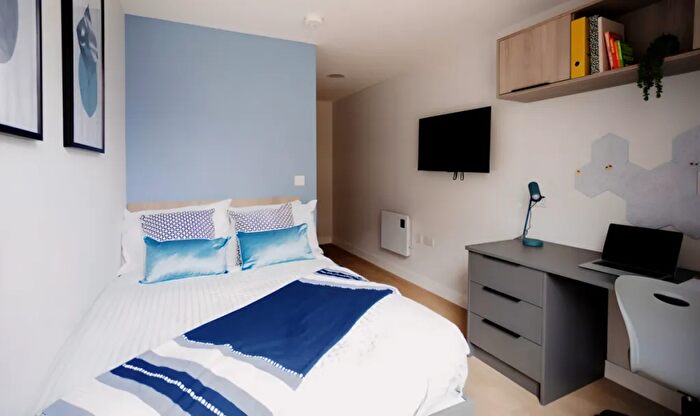 1 Bedroom Flat To Rent In Blackboy Road, Exeter, EX4