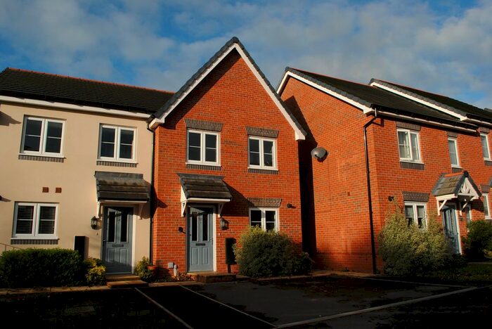 3 Bedroom End Of Terrace House To Rent In Lynchet Road, Malpas, Cheshire, SY14