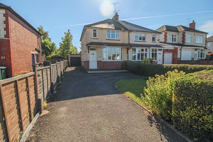 3 Bedroom Semi-Detached House For Sale In Hawkes Mill Lane, Coventry, CV5