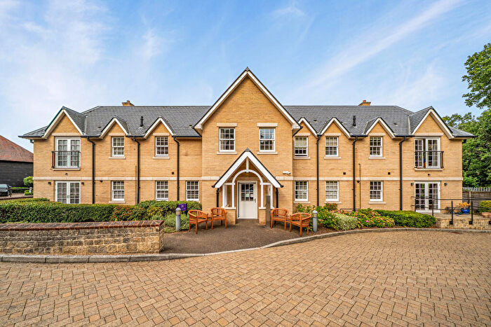 1 Bedroom Apartment For Sale In Alexander Court, Mote Park, Maidstone, Kent, ME15