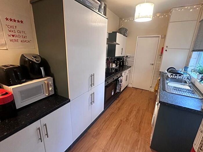 6 Bedroom Terraced House To Rent In Watkin Street, Nottingham, Nottinghamshire, NG3
