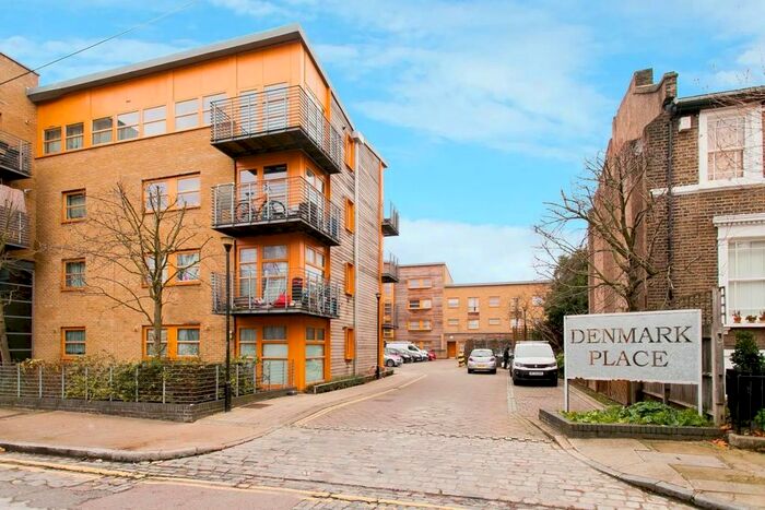 2 Bedroom Flat To Rent In Denmark Place, London, E3