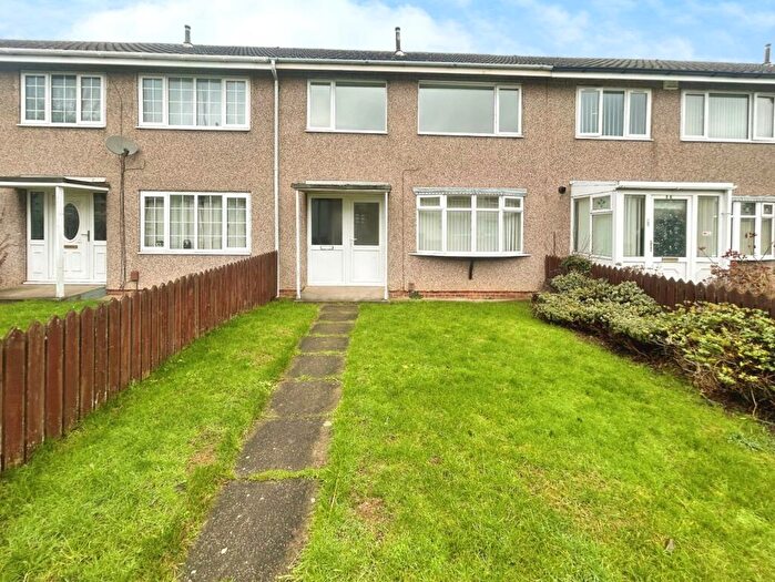 2 Bedroom Terraced House To Rent In Campbell Grove, Grimsby, Lincolnshire, DN37